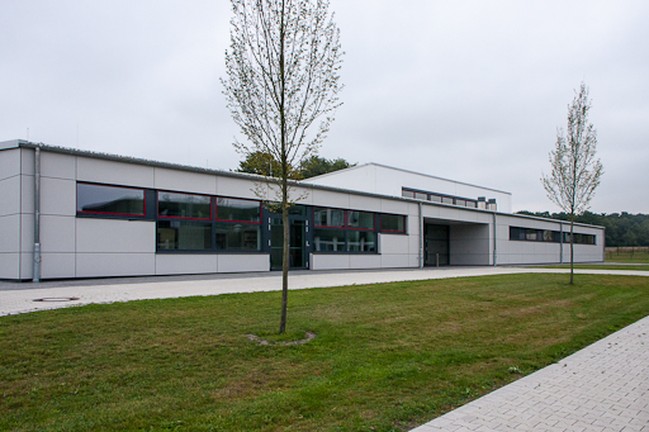 OGS und Sporthalle